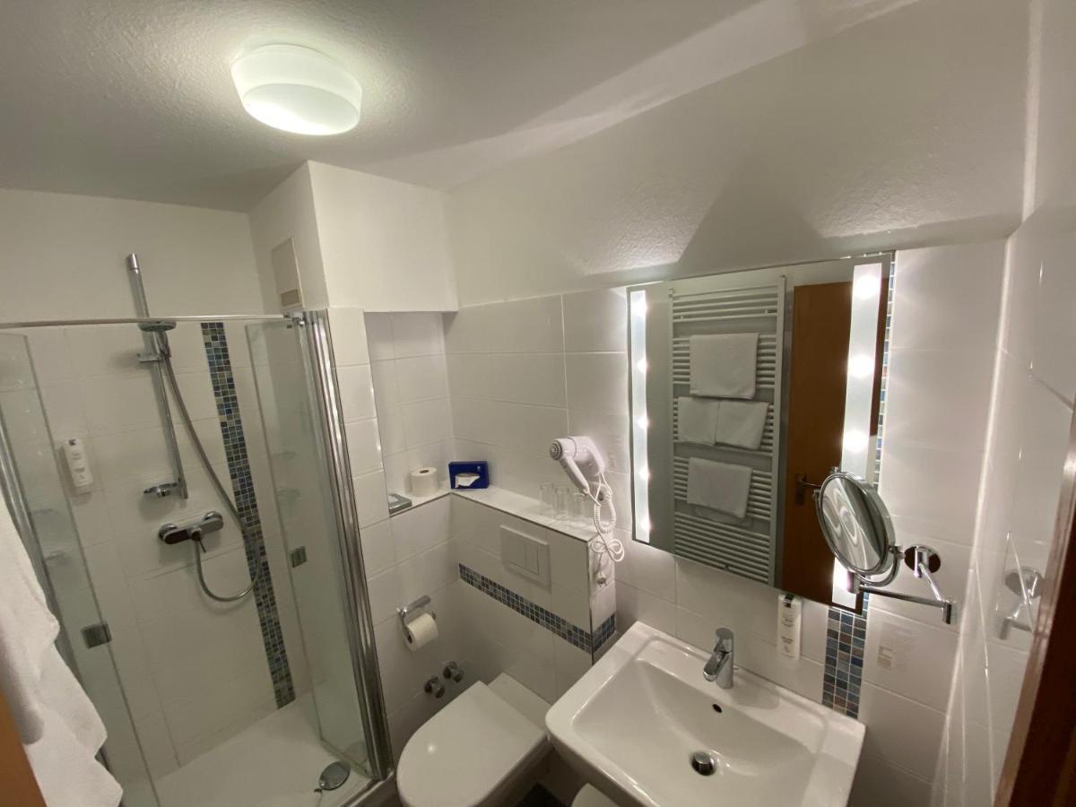Hafen Hotel Schuetzenhof Бург-ауф-Фемарн Экстерьер фото